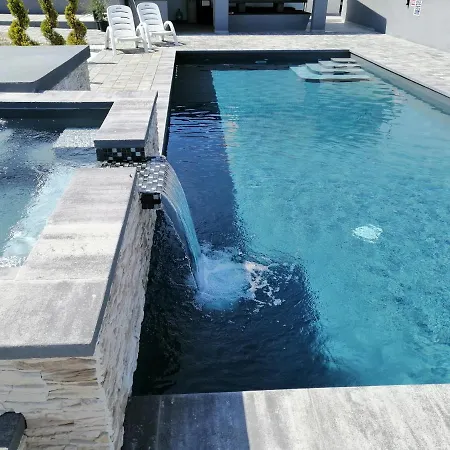 Camelia Apartment Porec