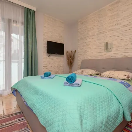 Camelia Apartman