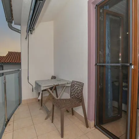 Apartman Camelia *