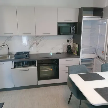 Camelia Lägenhet Poreč