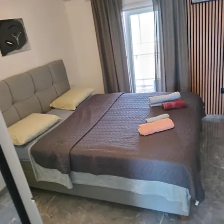 Camelia Apartman