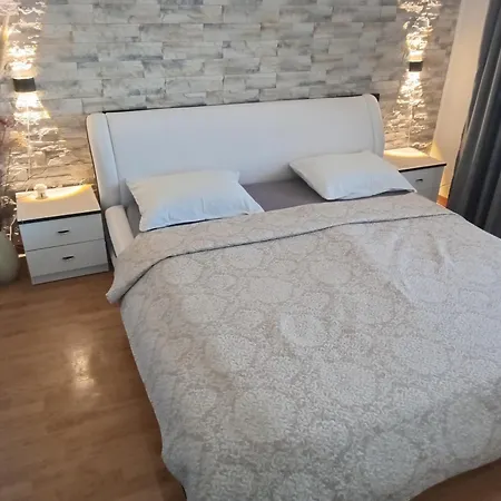 Апартаменти Camelia