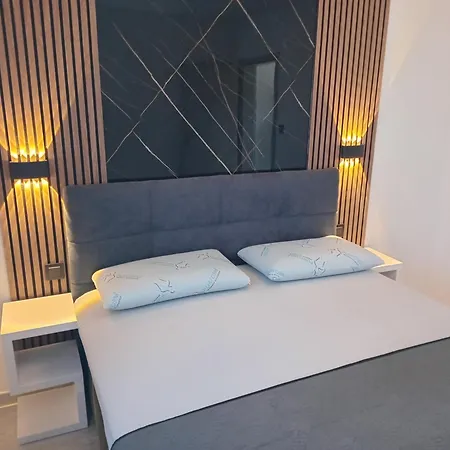 Camelia Apartman